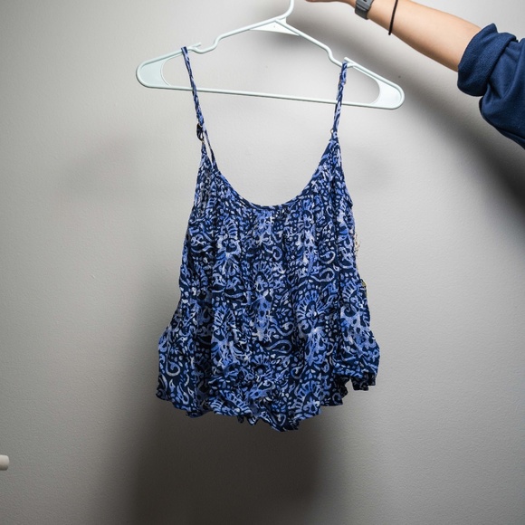 Cropped Ruffle Top - Picture 1 of 1